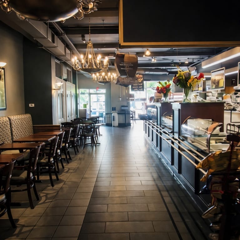 Comfortable Dine-In Experience